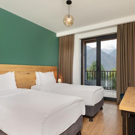 Hotel Intourist Kazbegi Esterno foto