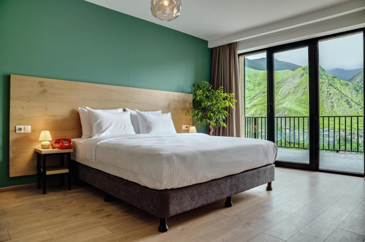 Hotel Intourist Kazbegi Esterno foto