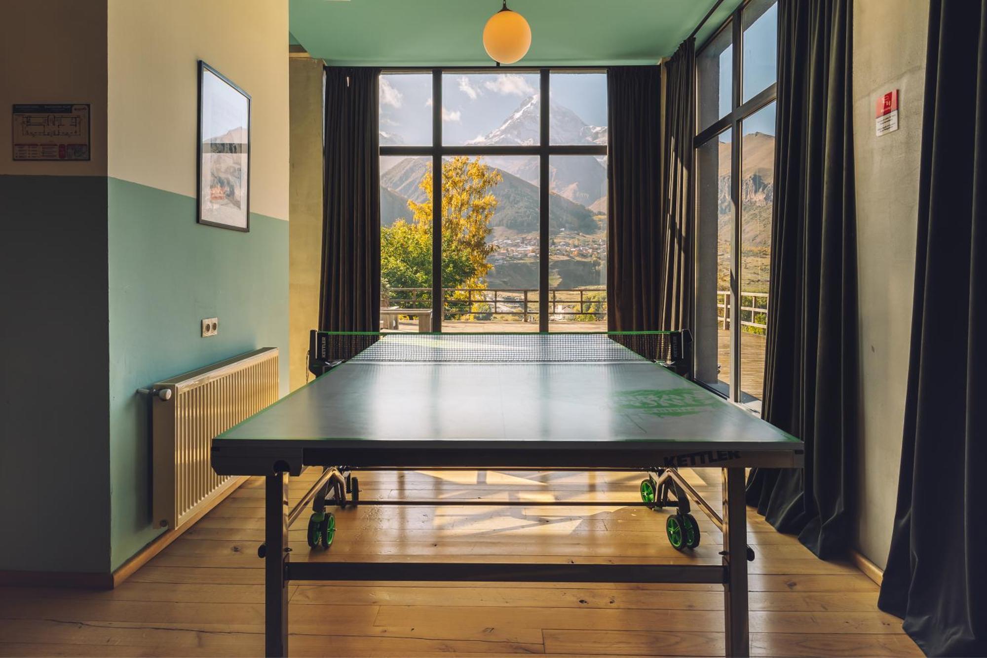 Hotel Intourist Kazbegi Esterno foto